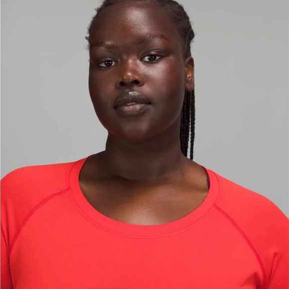 NEW Lululemon Swiftly Tech Short Sleeve *Racelength Top - Picture 4 of 6